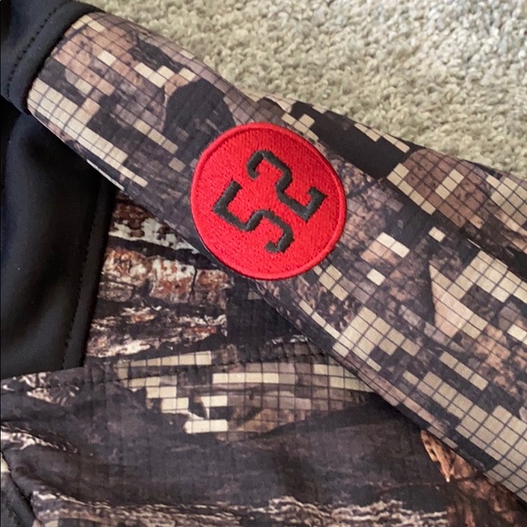 Men’s zip up jacket 2x camo and black - Picture 2 of 5